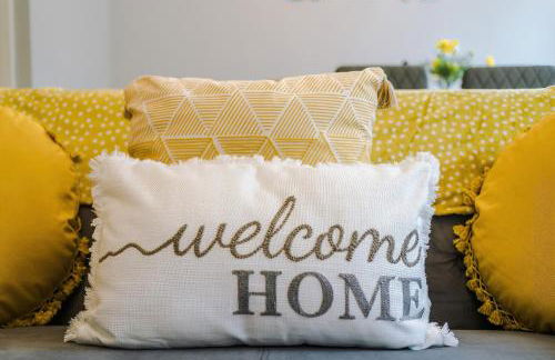 Relax in Style at Wedgwood House 3 BR Home with Garden & Parking - Foto 10