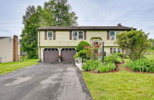 Vintage Windsor Home Private Yard and Covered Deck - Foto 1