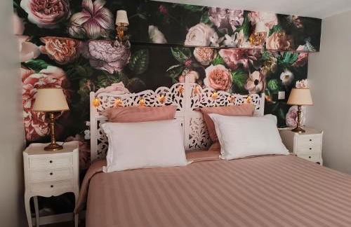 Appartement Bulle d'antan en cœur de ville - Monument classé historique - Grand Jaccuzi - Photo 17