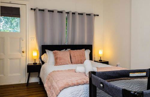 Spacious 3BR Family Flat Near Encore Assembly Row - Photo 15