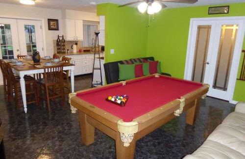 Perfecto Mundo 4, Orlando Area 4BR-2BA Jacuzzi-Billiard-Ping Pong-City Pool - Foto 46