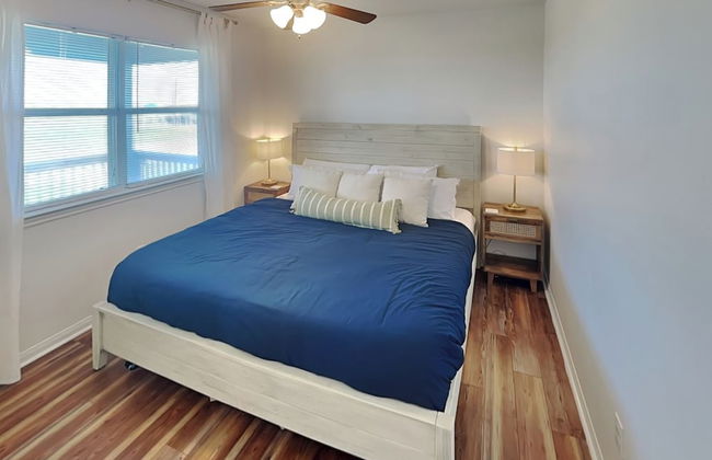 Sea La Vie Surfside - Photo 3