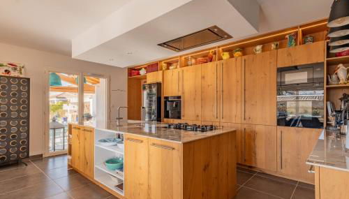 Entre Ciel et Pierres - Location à Gordes avec piscine et climatisation - Photo 4, stove