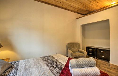 Rural Kettle Falls Bunkhouse with Airstrip and Trails! - Foto 14