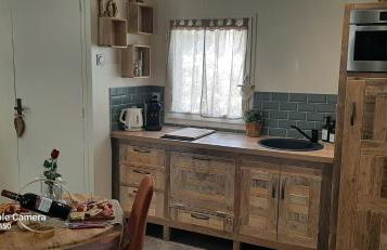 Le Mas aux Amoureux , Suite Romantique et Spa - Foto 21