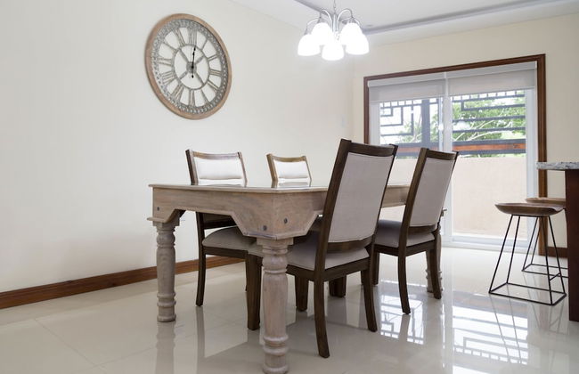 Luxury 3 Level Town House - Foto 18