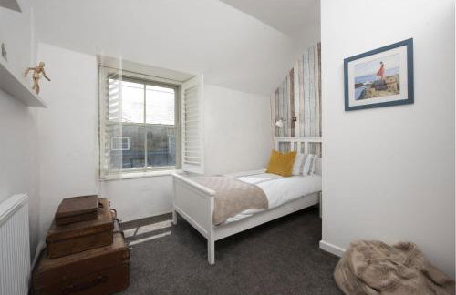 Piskey Cottage, Mousehole - Close to Harbourside - Free WiFi - Free Parking - Photo 28