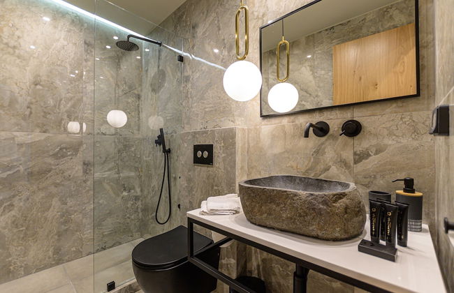 Diadema Villa - Photo 9