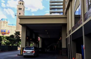 Jockey Resort Suites Center Strip - Foto 46