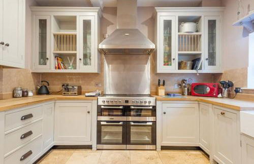 FIRS Sleeps 15 Stunning country house with hot tub - Foto 34