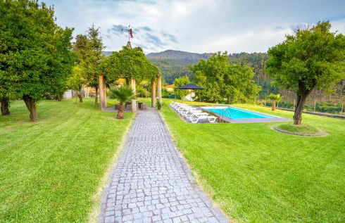 Welcoming Villa with Mountain View in Sobradelo da Goma - Foto 34