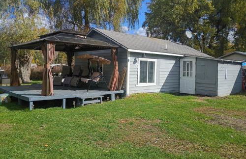 Rustic Cozy Cabin Getaway Close to Town - Foto 14