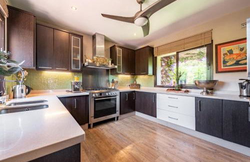 Luxury Villa - Sleeps up to 8 & Infinity Pool - Photo 14