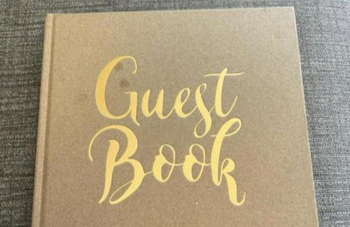 Cabin - Sleeps 4 - Pets Ok - Balcony - Parking - Foto 6