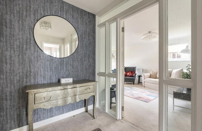 Spacious 1 bed Apartment With Parking & Balcony! - Foto 11