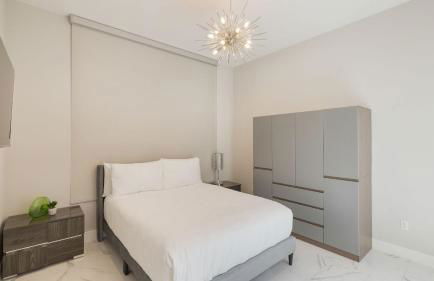 Pool • Hot Tub • Views Luxury Design Villa Valentina by AvantStay - Foto 51