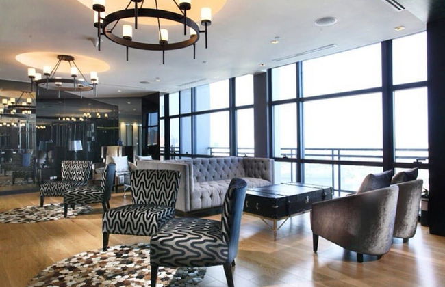 Seven Doors in Gramercy Makati - Photo 4