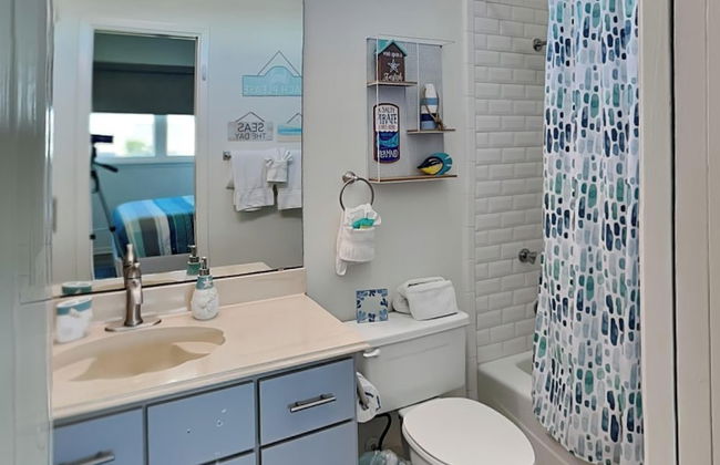 Pirates' View of the Sea - Foto 17