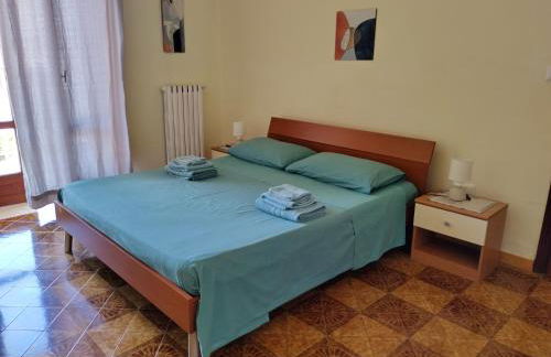 Nunzia Home - Appartamento indipendente 85 mq - Bagno Privato - Aria Condizionata - Photo 2