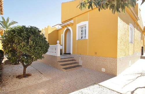 Agradable villa con piscina - Foto 5