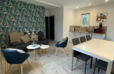 Les Chalets du Mancel - Chalet Victor - 500 m Bouleries Jump , 10 min du circuit des 24h - Foto 1