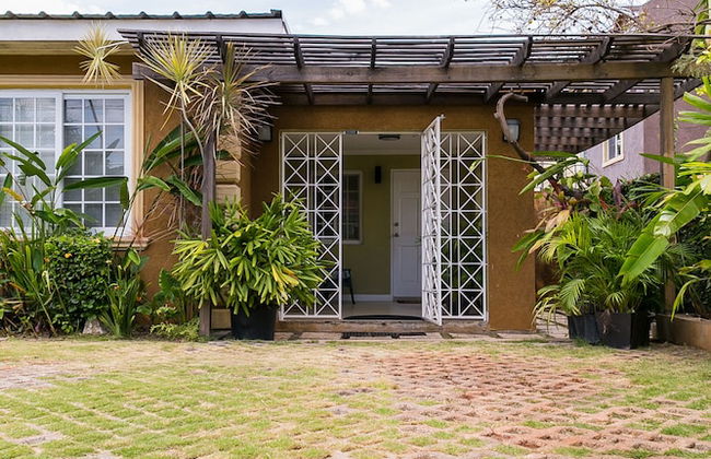 Botanic Bliss Living in Kingston - Photo 34