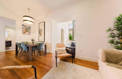 Chiado Gem Private Pool & Patio Retreat - Photo 5