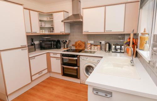 Yacht Haven View - Photo 9