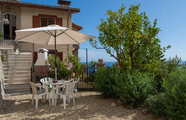 2 bedroom Apartment in Ventimiglia with garden and terrace - Photo 12
