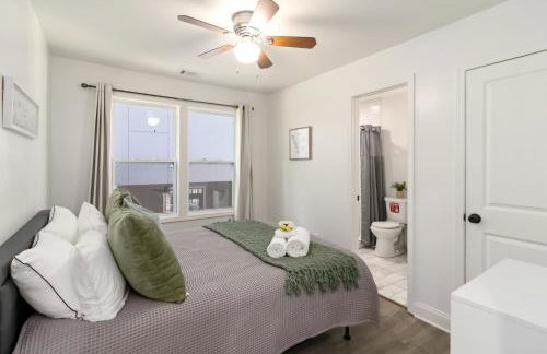 New Home in MidTown- Sleeps 11 For Rent in Atlanta - Foto 29