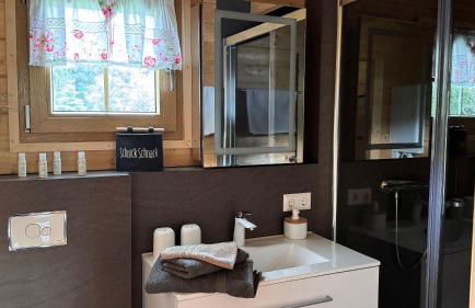 Haeuslein-Waldesruh - Foto 4