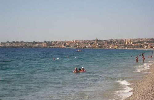 Magic Etna and glamorous blue sea - Foto 43