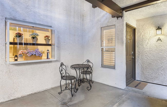 Walk to Beach Pool, Hot Tub, Private Patio, Parking Seabreeze Retreat - Foto 27