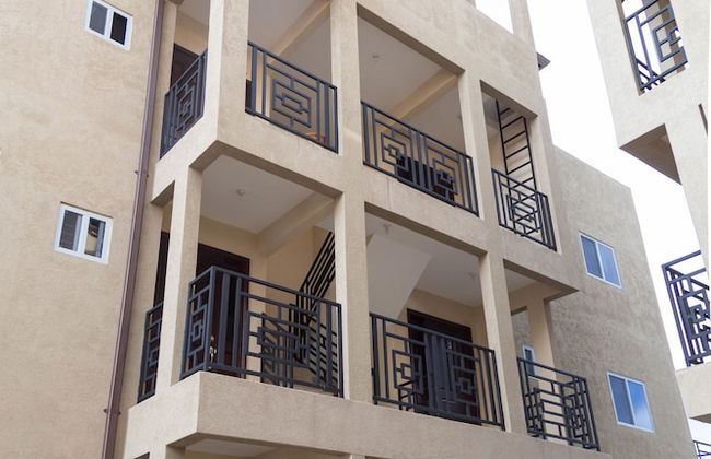 Luxury 3 Level Town House - Foto 25