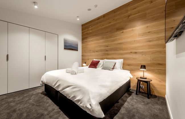 Elk at Falls - Photo 14