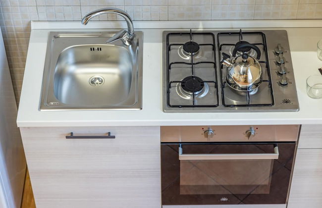 Vomero Duplex Apartment by Wonderful Italy - Photo 9