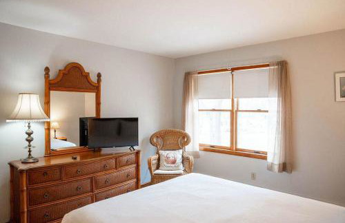 Lake Orchard View- 8 BR with Lake Access and Fire Pit - Foto 27