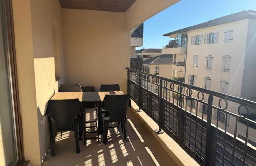 Superbe appartement à Uzès avec place de parking - Foto 16