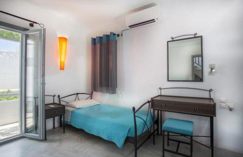 Ianthi Boutique Guesthouses Skyros - Photo 41