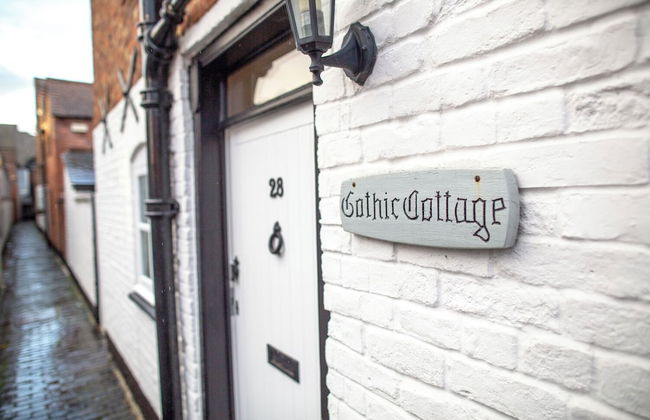 Charming 2 BD House in Tewkesbury Centre - Photo 28