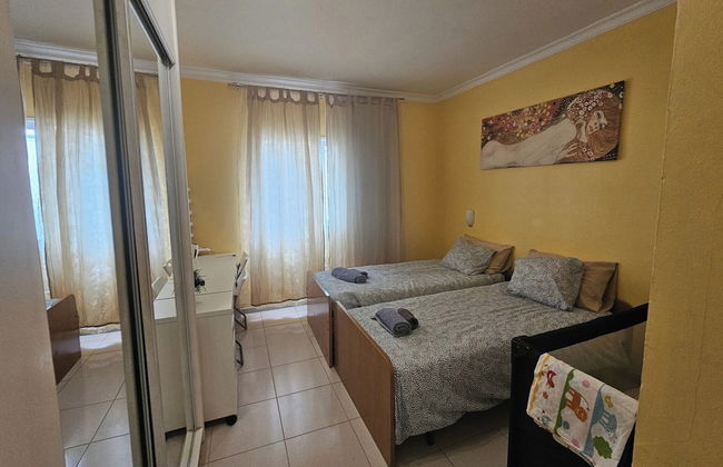 1 Bed Apt Sleeps 5 - Indoor Pool - Free Parking - Foto 3