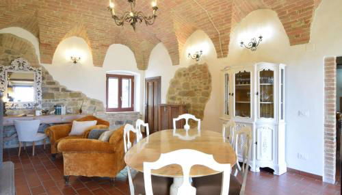 Lovely Apartment In Civitella Benazzone - Foto 5