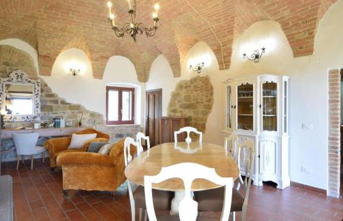 Lovely Apartment In Civitella Benazzone - Foto 5