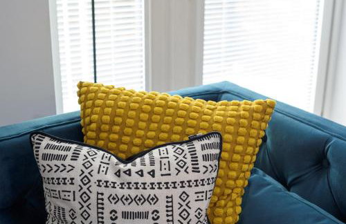 Central 1-Bed perfect for you By Valore Property Services - Foto 8