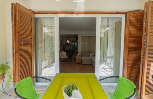 Comfortable garden Apt near Vouliagmeni beach - Photo 31