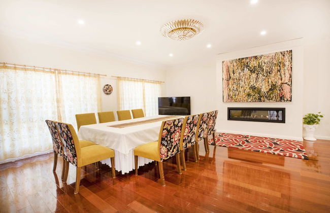 The Art House - Photo 10