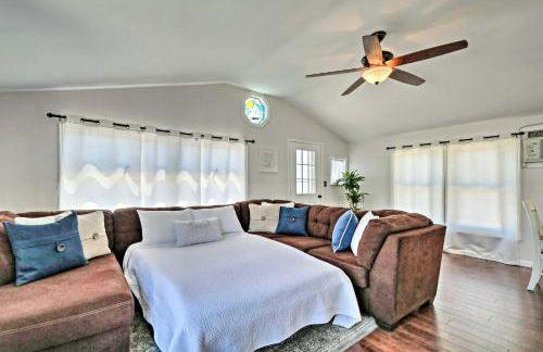 Beachy Lavallette Cottage with Outdoor Shower, Patio - Foto 8