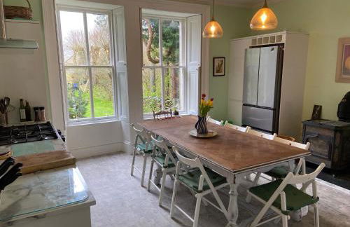 Beautiful Listed Mansion with incredible woodland views - Photo 55