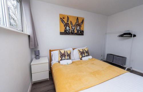 The Wheelhouse, 3 bed sleeps 6, Parking and wi-fi - Foto 11