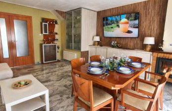 Can Tete Casa grande para 10-12 personas ideal familias y grupos cerca del mar - Foto 2